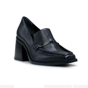 SEGELLIS LOAFER black leather chunky heel by VINCE CAMUTO